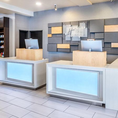 Holiday Inn Express & Suites - Colorado Springs Afa Northgate By Ihg Exteriör bild